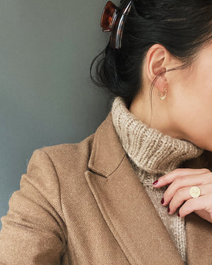 
                  
                    Saga Winter Neck
                  
                